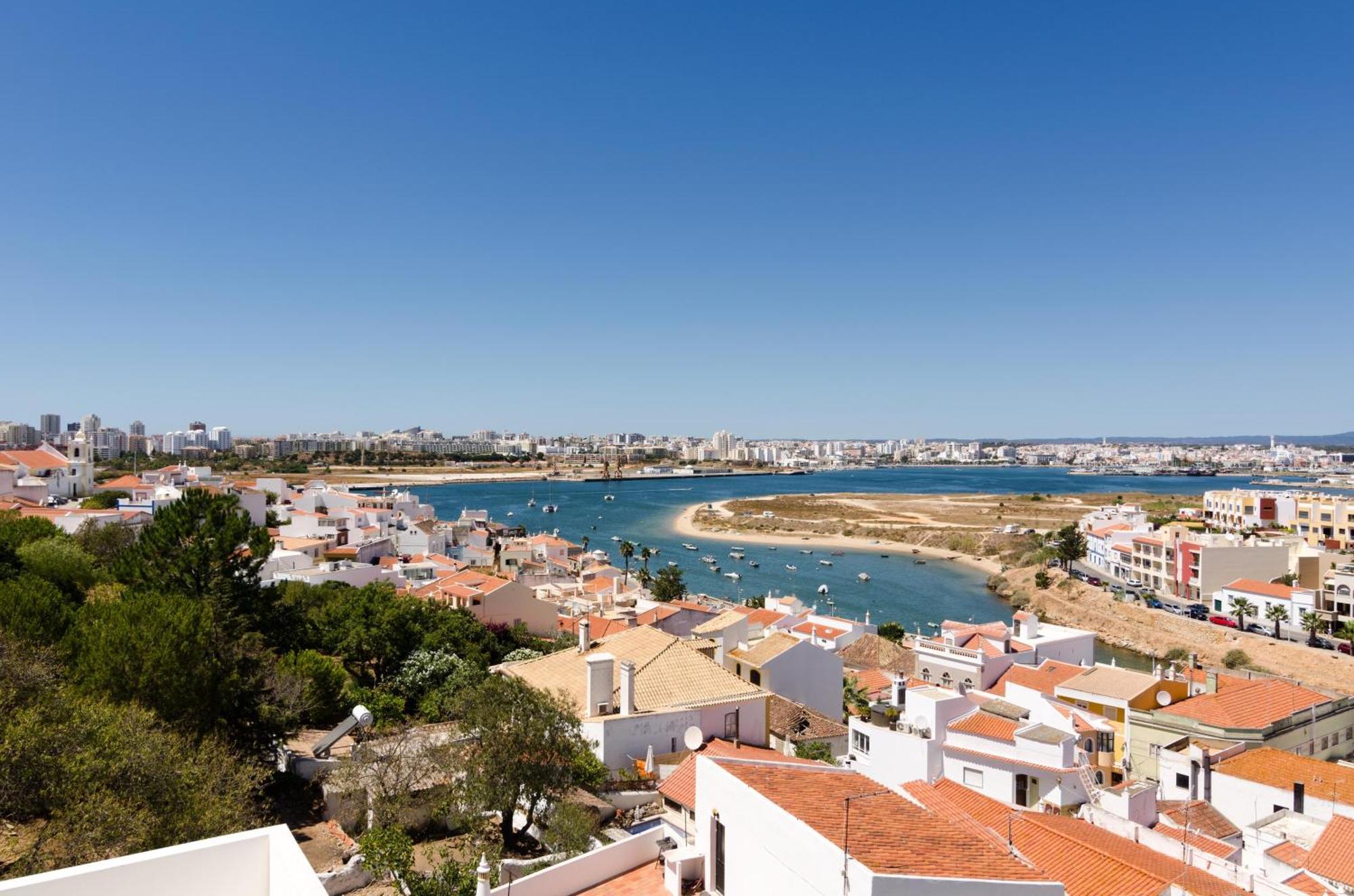 One2Seven Aparthotel Ferragudo  Exterior photo
